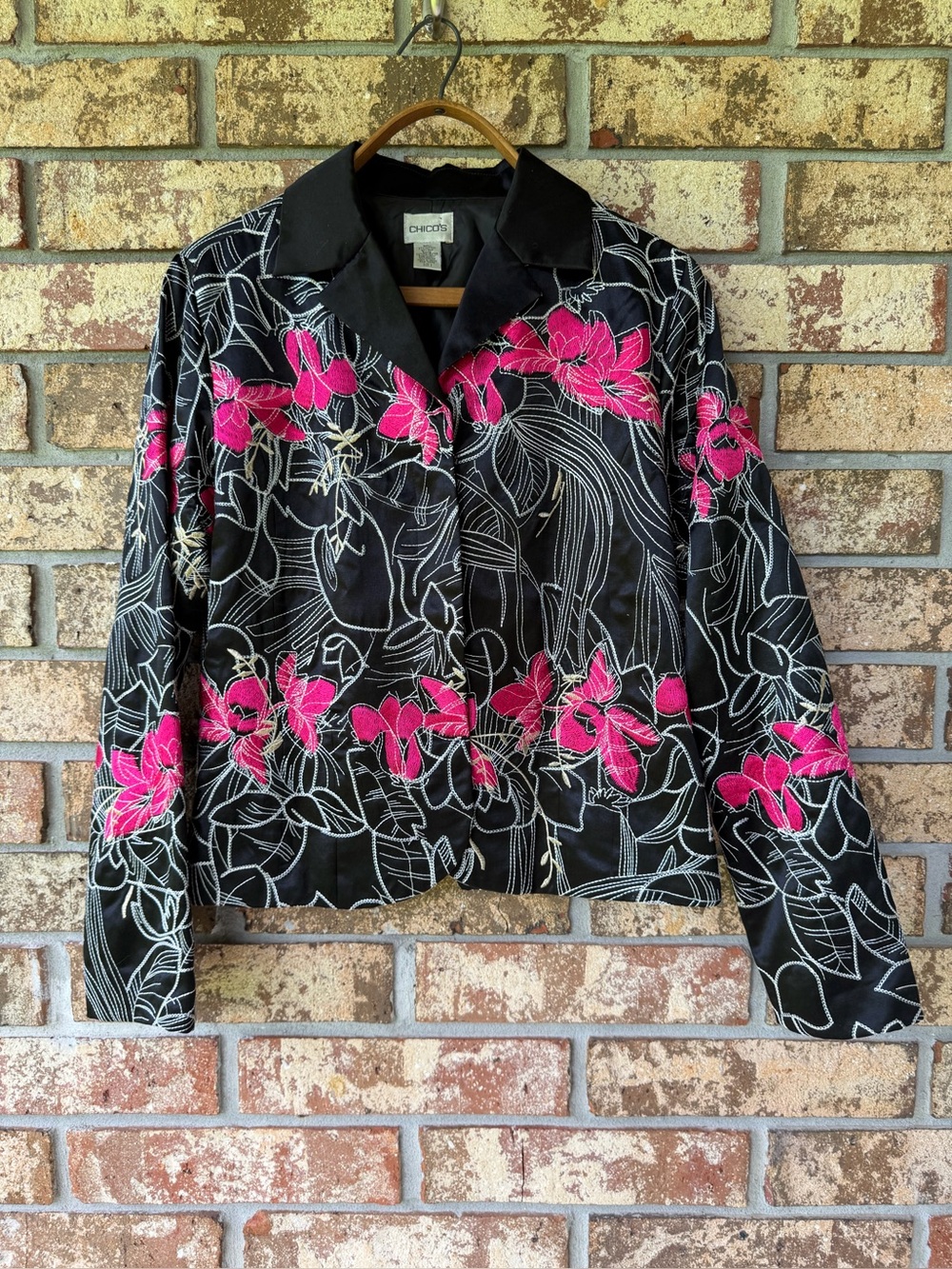 Chico's Floral Embroidered Silk-Blend Jacket Women’s Size Medium Beautiful!
